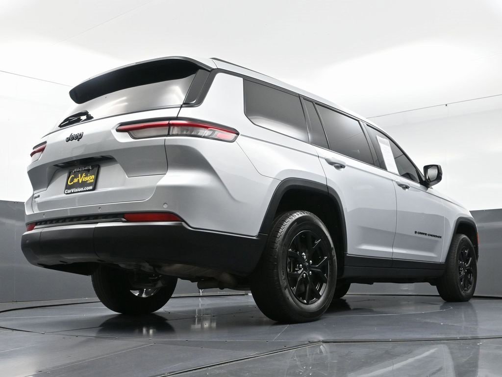 Used 2024 Jeep Grand Cherokee L Laredo image 55