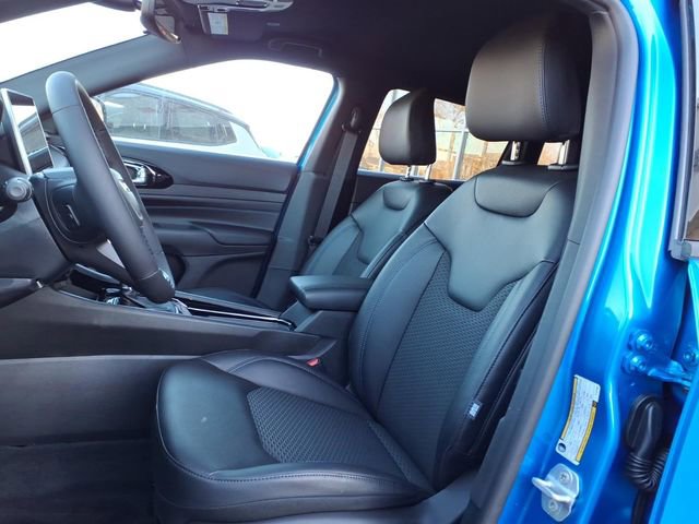 New 2026 Jeep Compass Latitude image 12