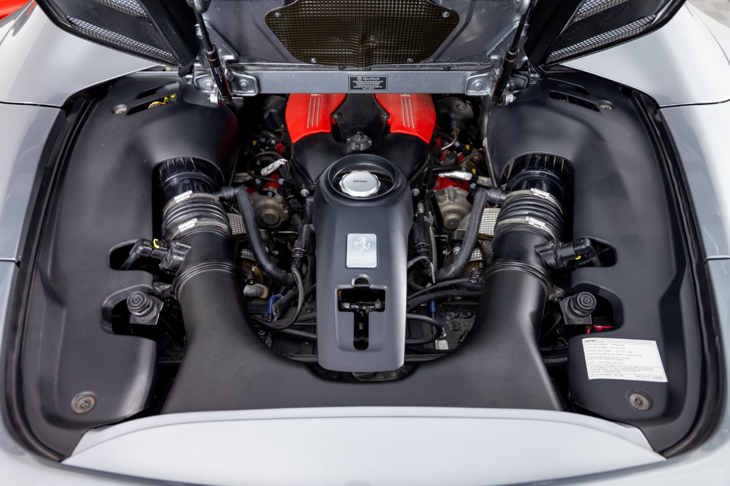 Used 2019 Ferrari 488 Spider image 59