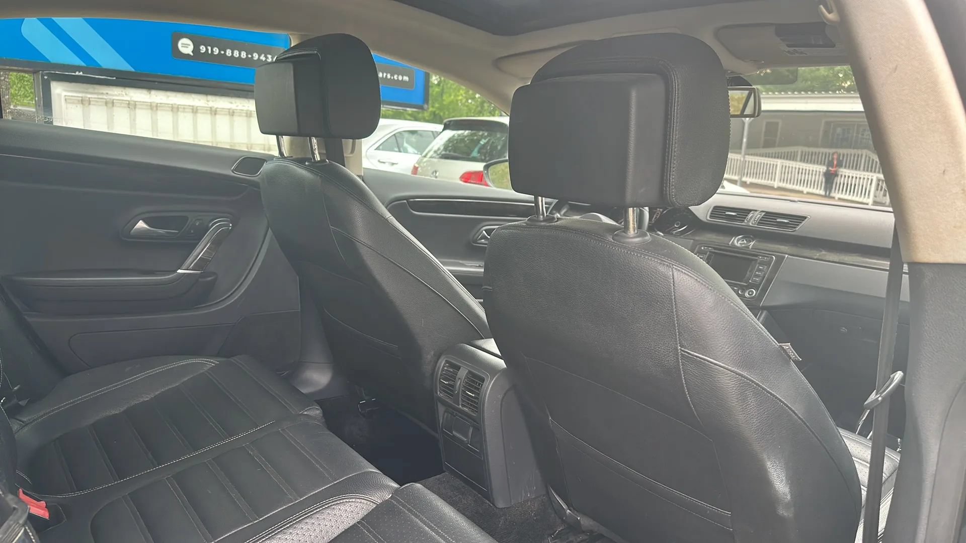 Used 2013 Volkswagen CC Lux FWD image 17