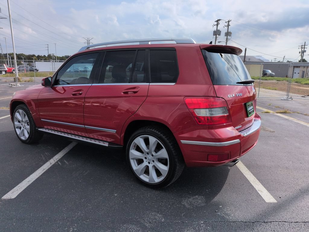 Used 2010 Mercedes-Benz GLK 350 4MATIC image 4