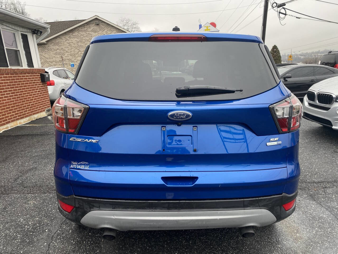 Used 2017 Ford Escape SE image 5