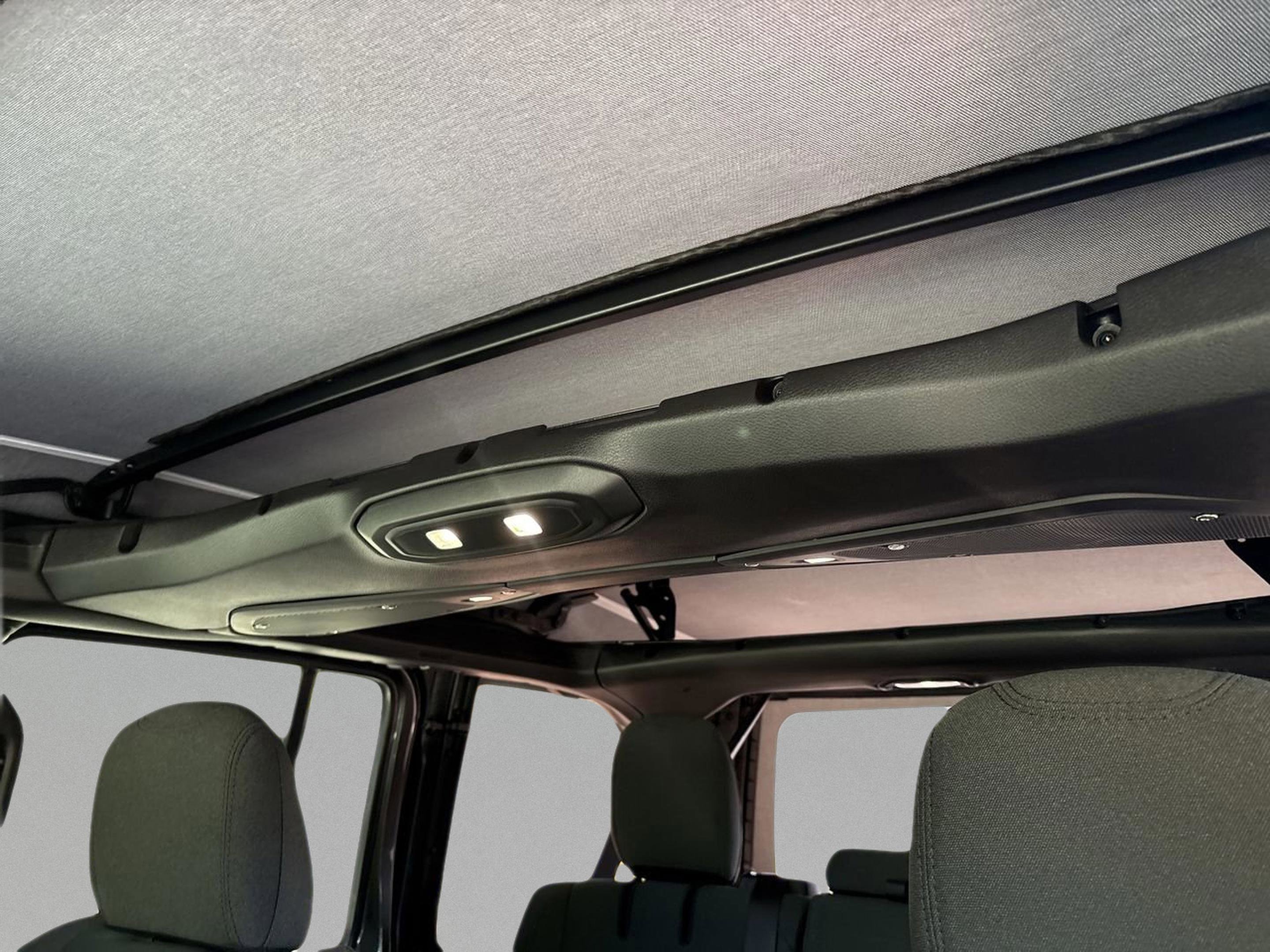 Used 2025 Jeep Wrangler Sport S w/ Convenience Group image 27