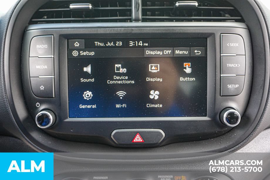 Used 2025 Kia Soul LX w/ LX Technology Package FWD image 34