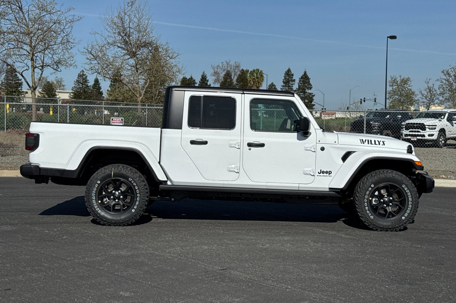 New 2026 Jeep Gladiator Willys image 2
