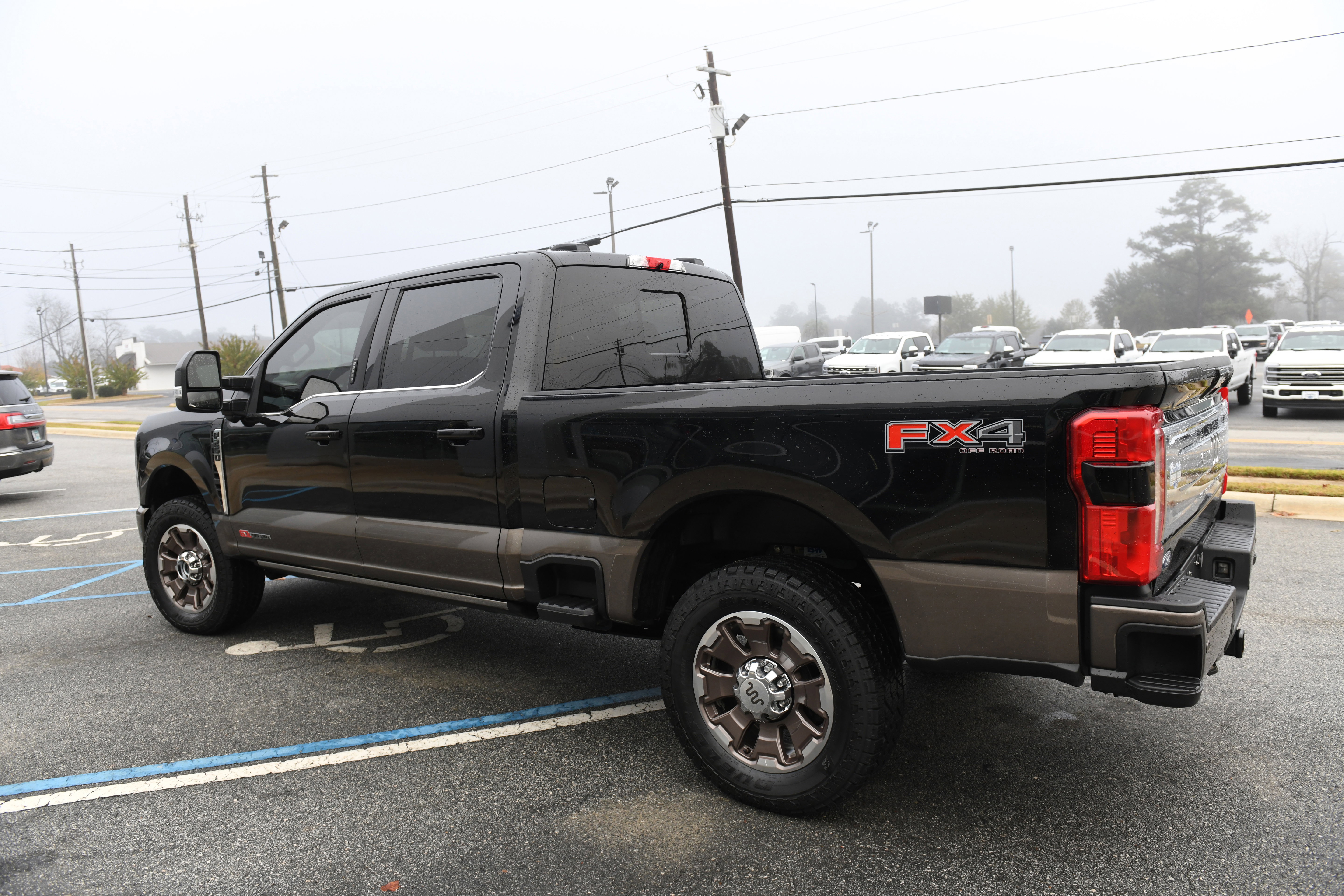 Used 2023 Ford F250 King Ranch image 23