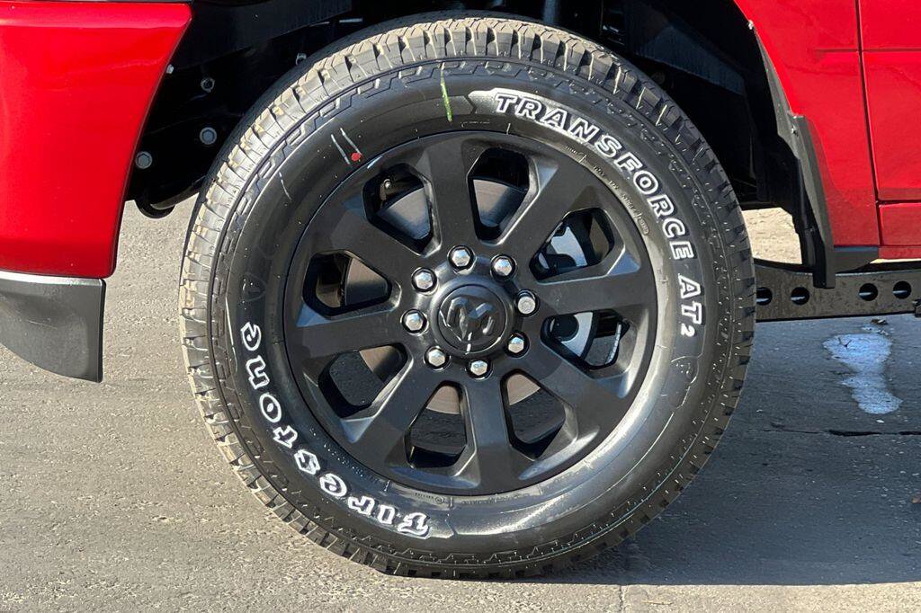 New 2026 RAM 2500 Big Horn AWD/4WD image 25