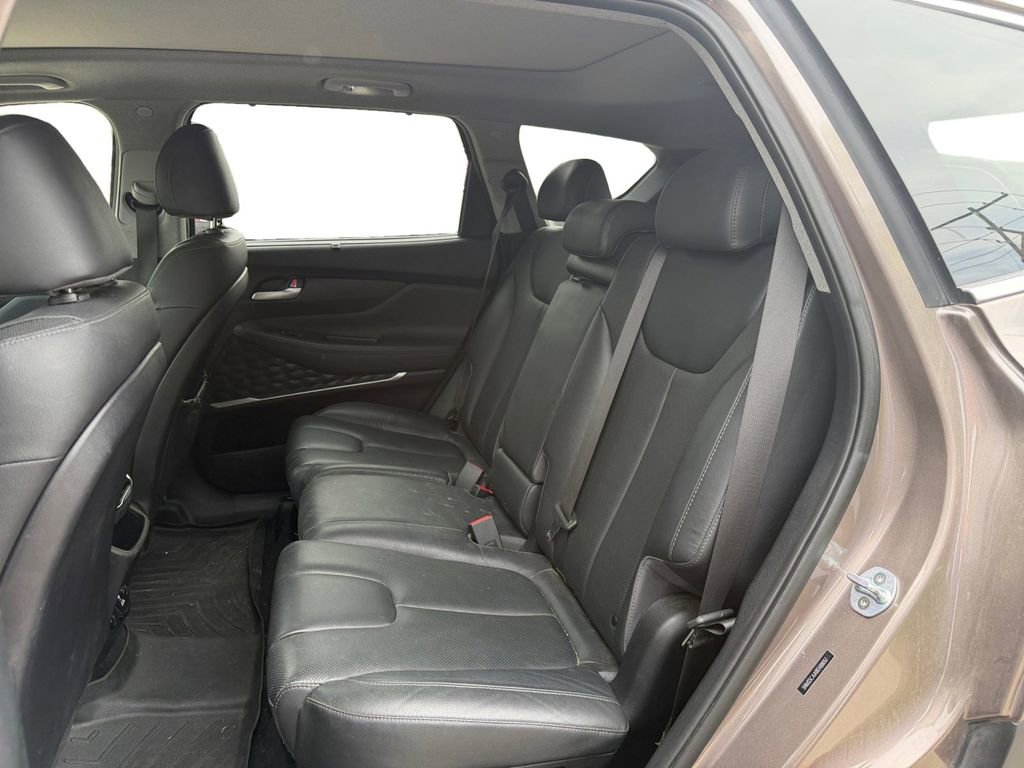 Used 2019 Hyundai Santa Fe AWD image 13