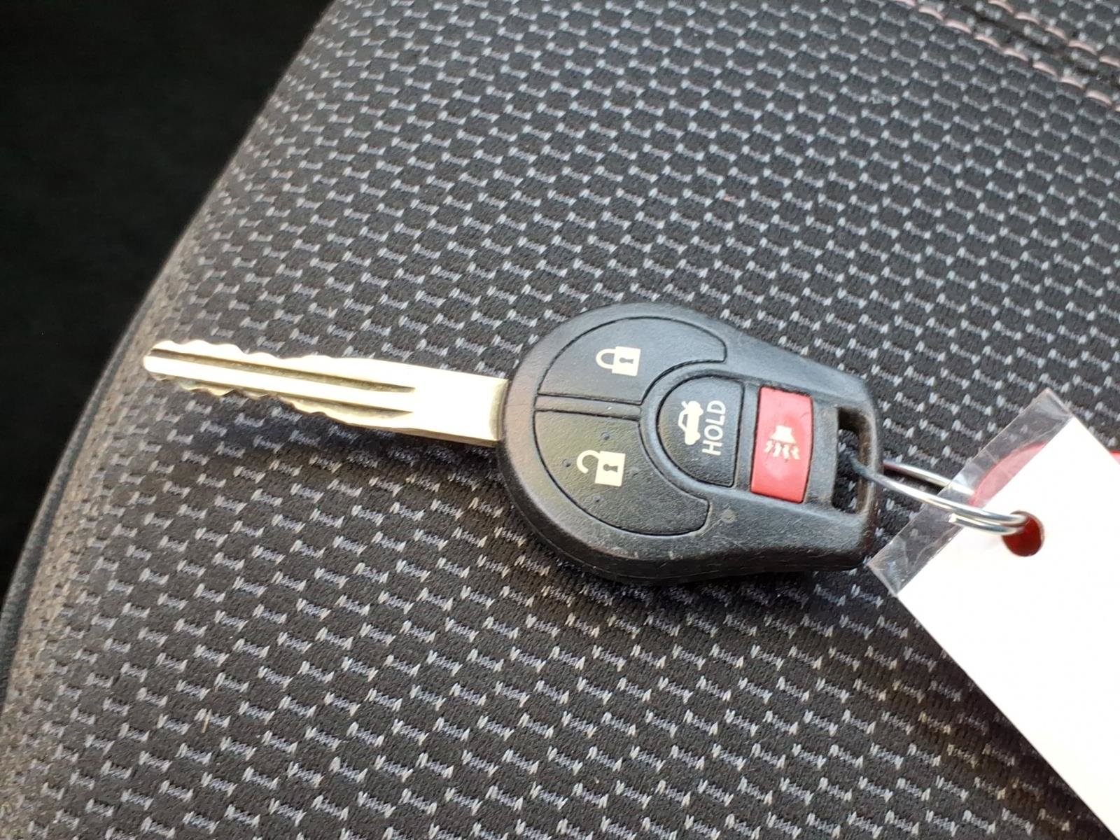 Used 2014 Nissan Sentra S FWD image 25