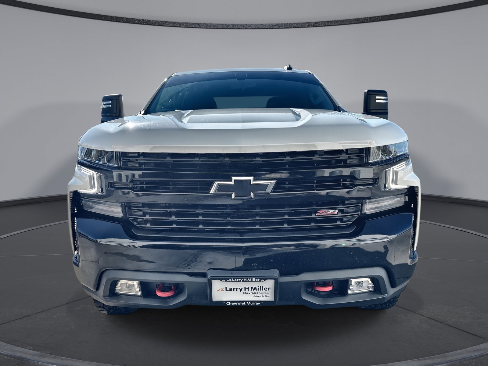 Used 2022 Chevrolet Silverado 1500 LT Trail Boss image 2