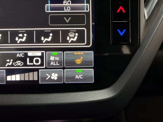 Used 2025 Subaru Forester Premium AWD/4WD image 53
