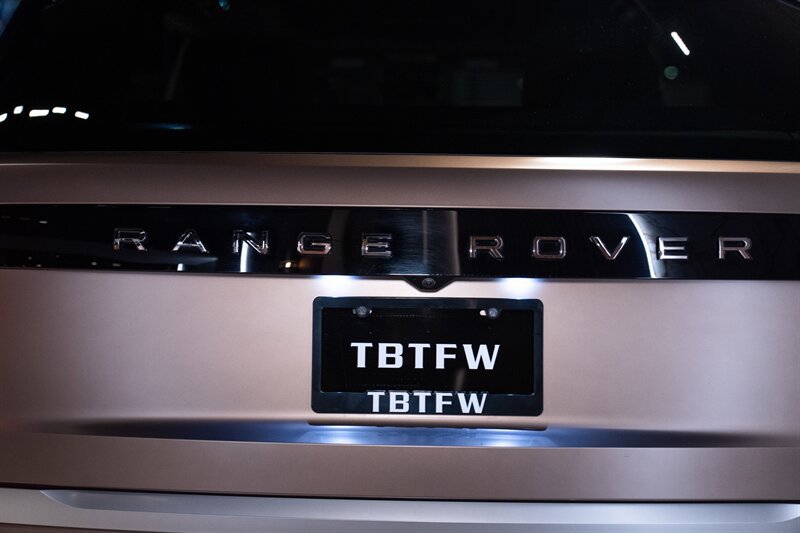 Used 2023 Land Rover Range Rover SV AWD/4WD image 44