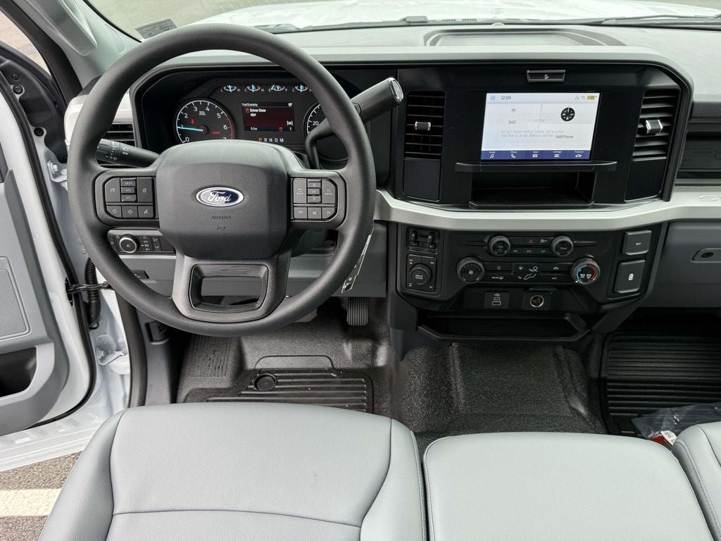 New 2026 Ford F350 XL w/ FX4 Off-Road Package AWD/4WD image 11
