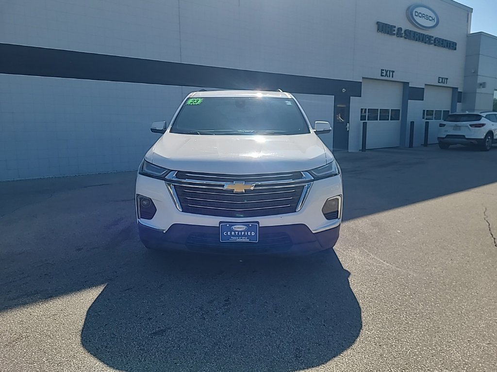 Used 2023 Chevrolet Traverse LT AWD/4WD image 9