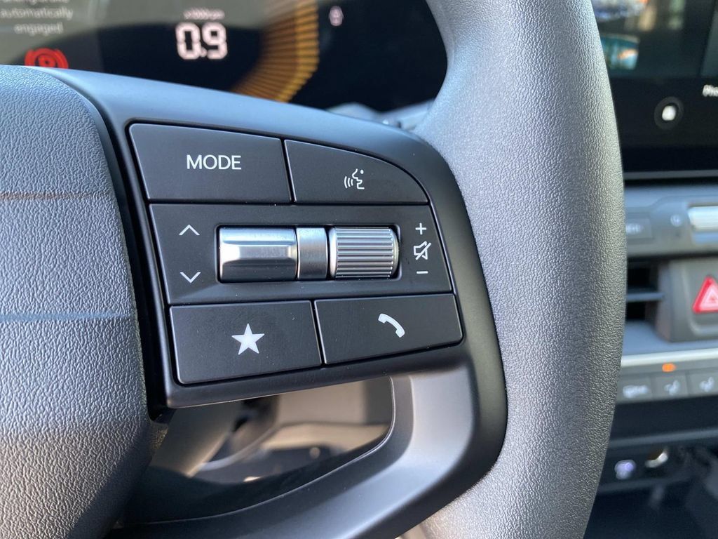 New 2026 Kia K4 FWD image 12