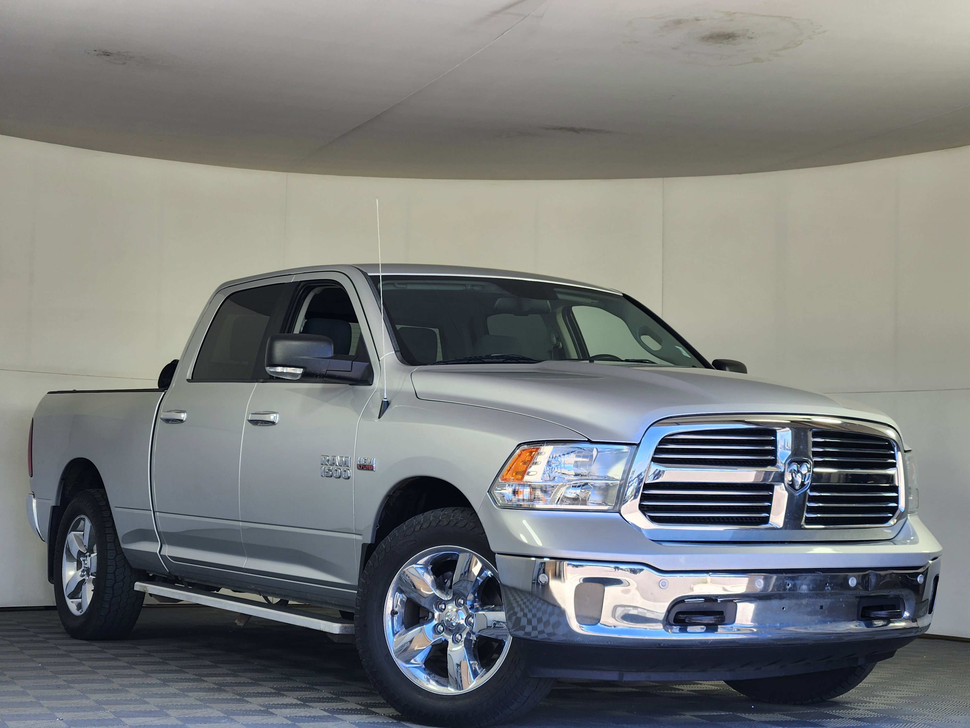 Used 2018 RAM 1500 Big Horn AWD/4WD image 1