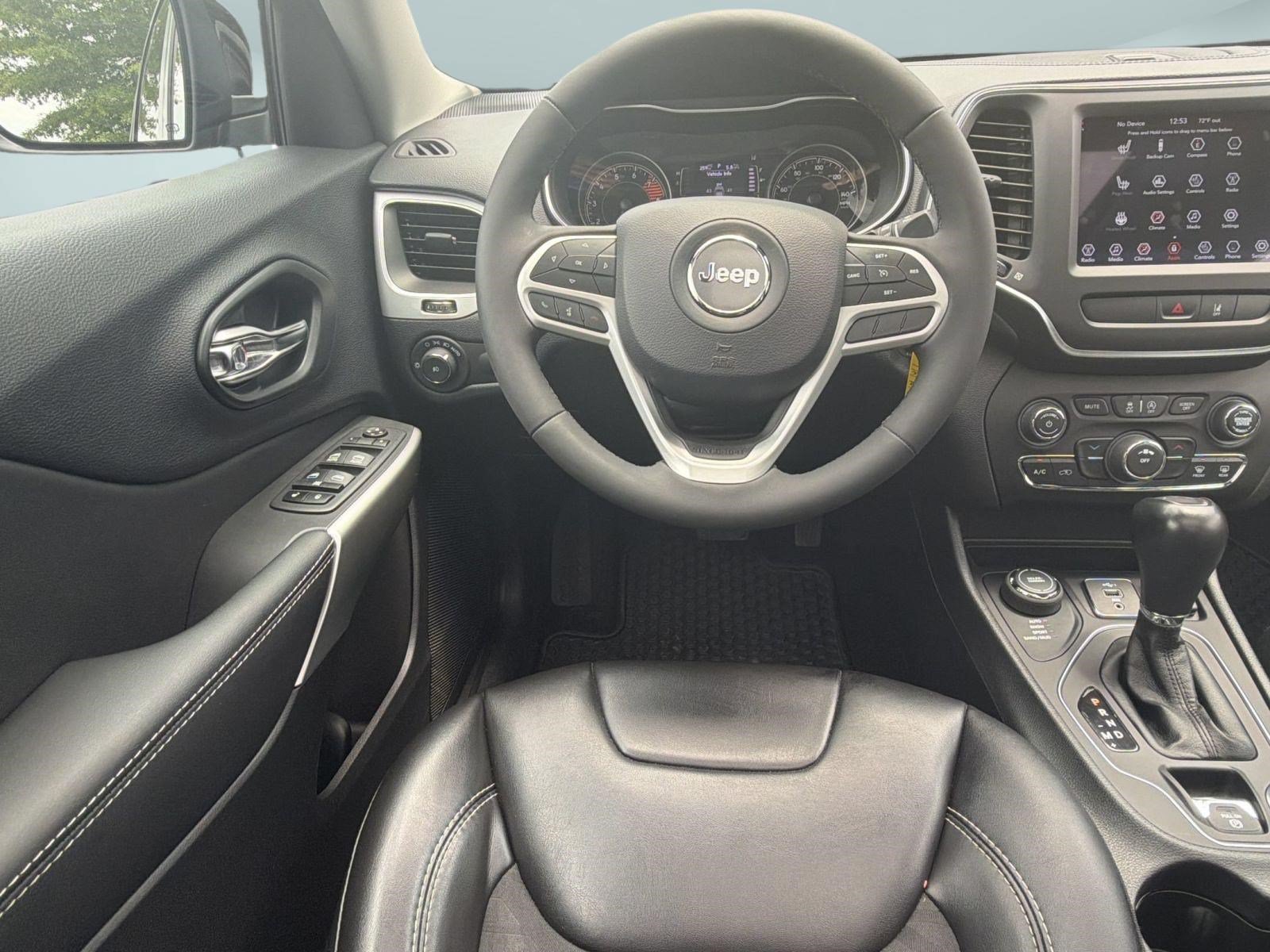 Used 2022 Jeep Cherokee Latitude w/ Sun & Sound Group AWD/4WD image 27