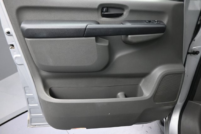 Used 2017 Nissan NV 3500 SV w/ SV Technology Package RWD image 26