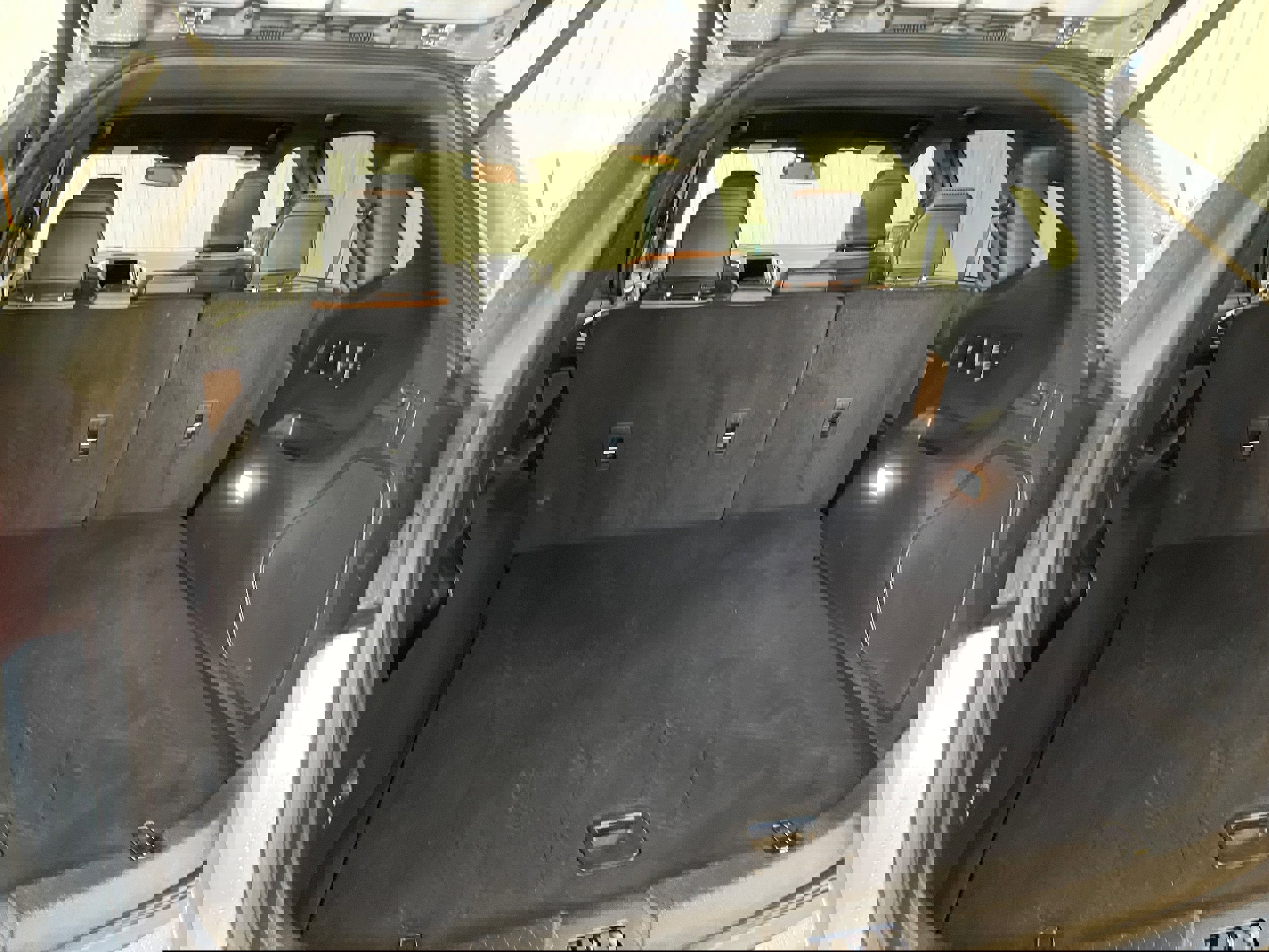 Used 2024 Ford Edge Titanium w/ Titanium Elite Package image 27
