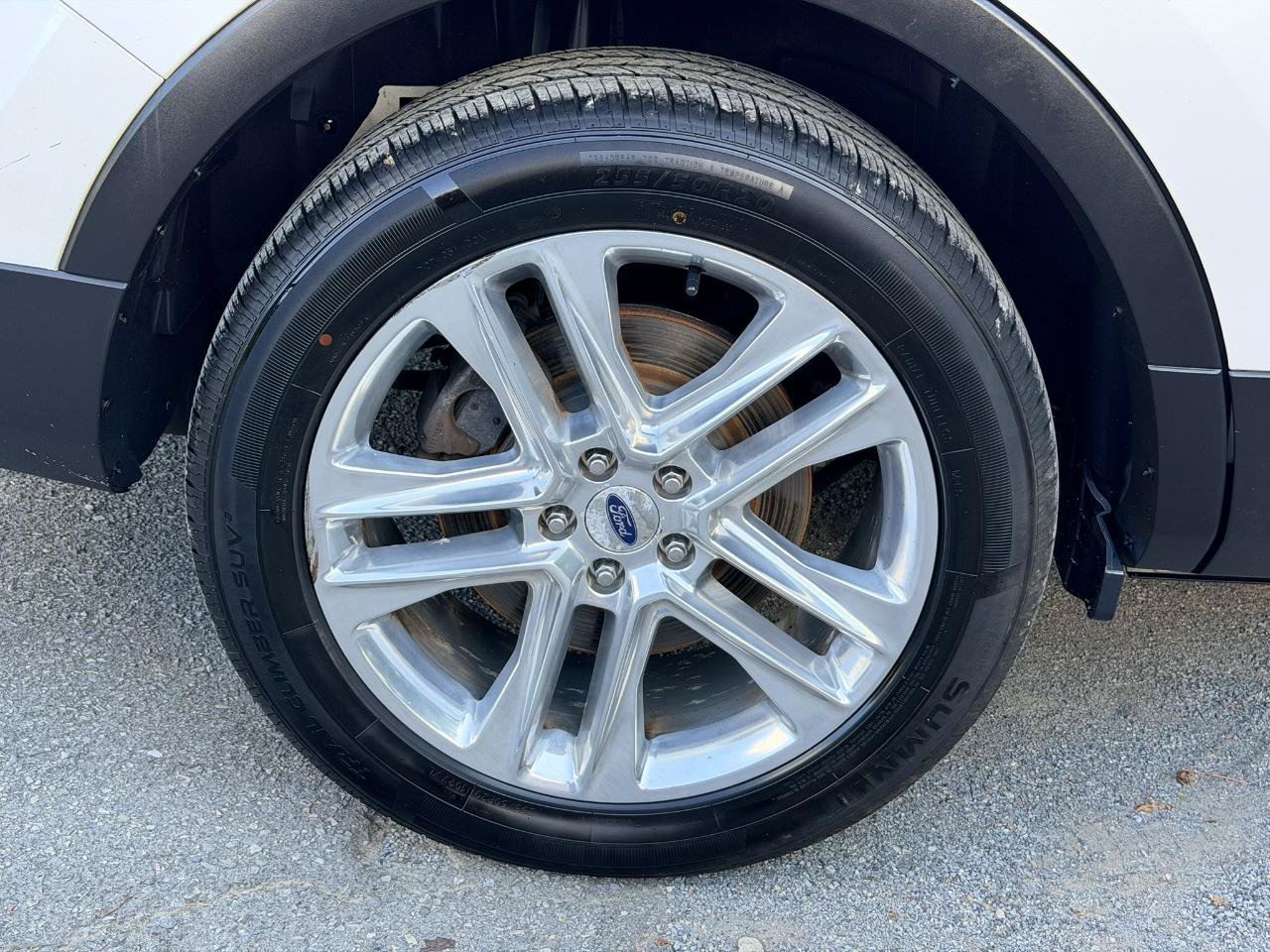 Used 2017 Ford Explorer Limited FWD image 27