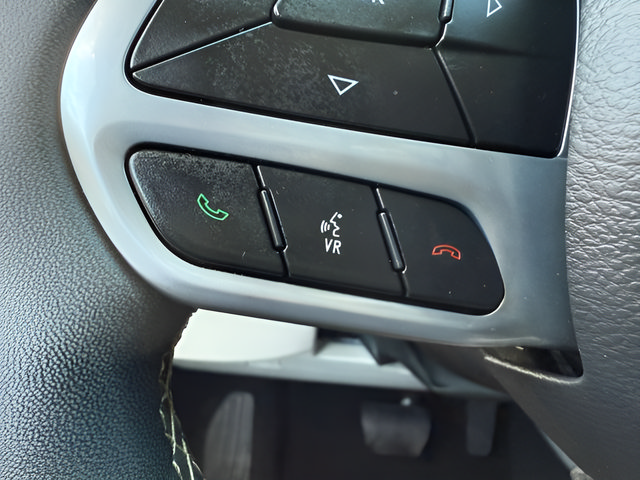 Used 2024 Chrysler Pacifica Touring-L FWD image 20