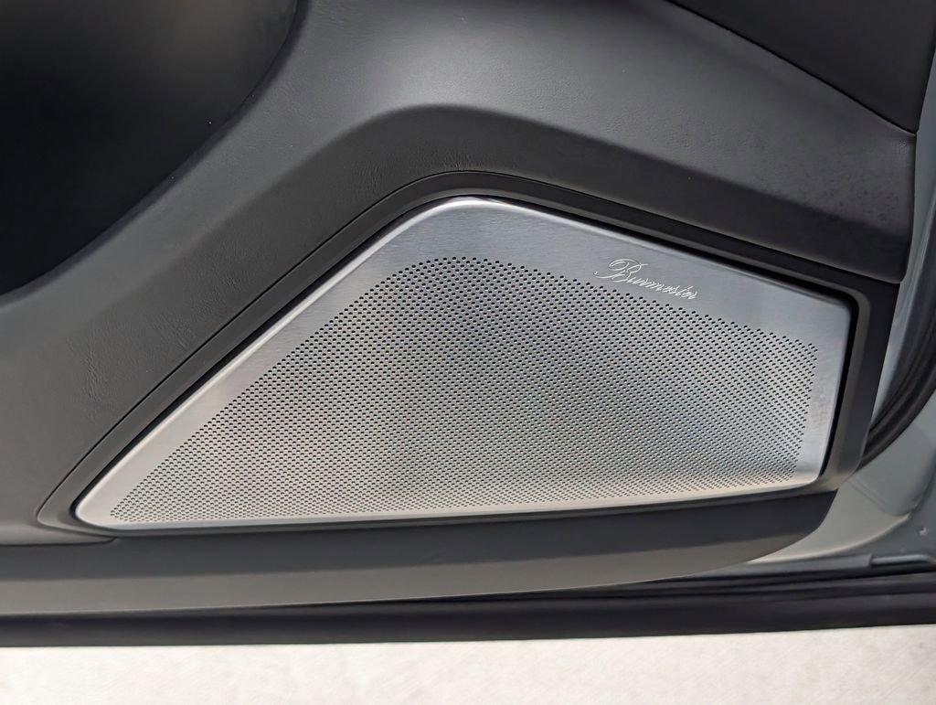 Certified 2025 Porsche Cayenne GTS image 17