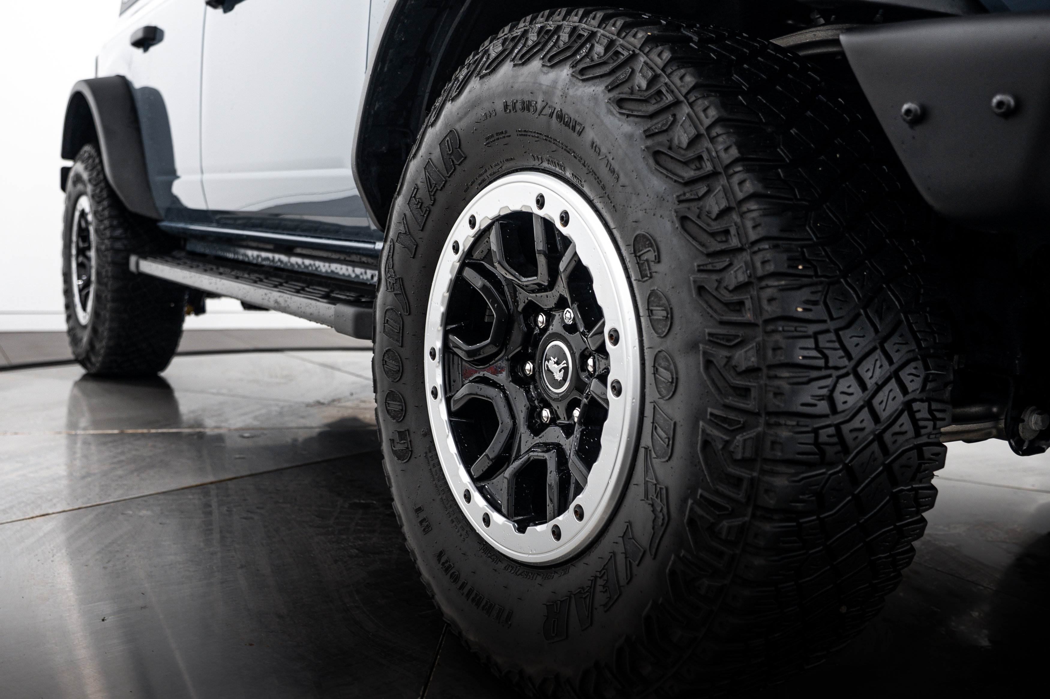Used 2023 Ford Bronco Badlands AWD/4WD image 29