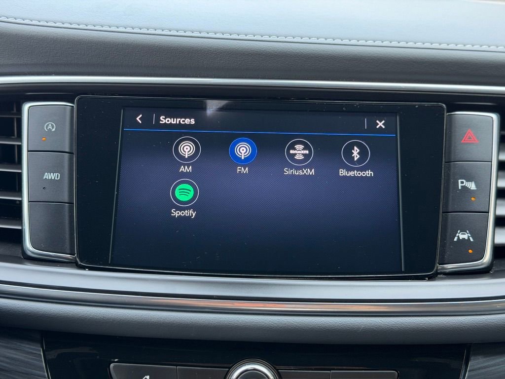 Used 2022 Buick Enclave Essence w/ Experience Buick Package image 40