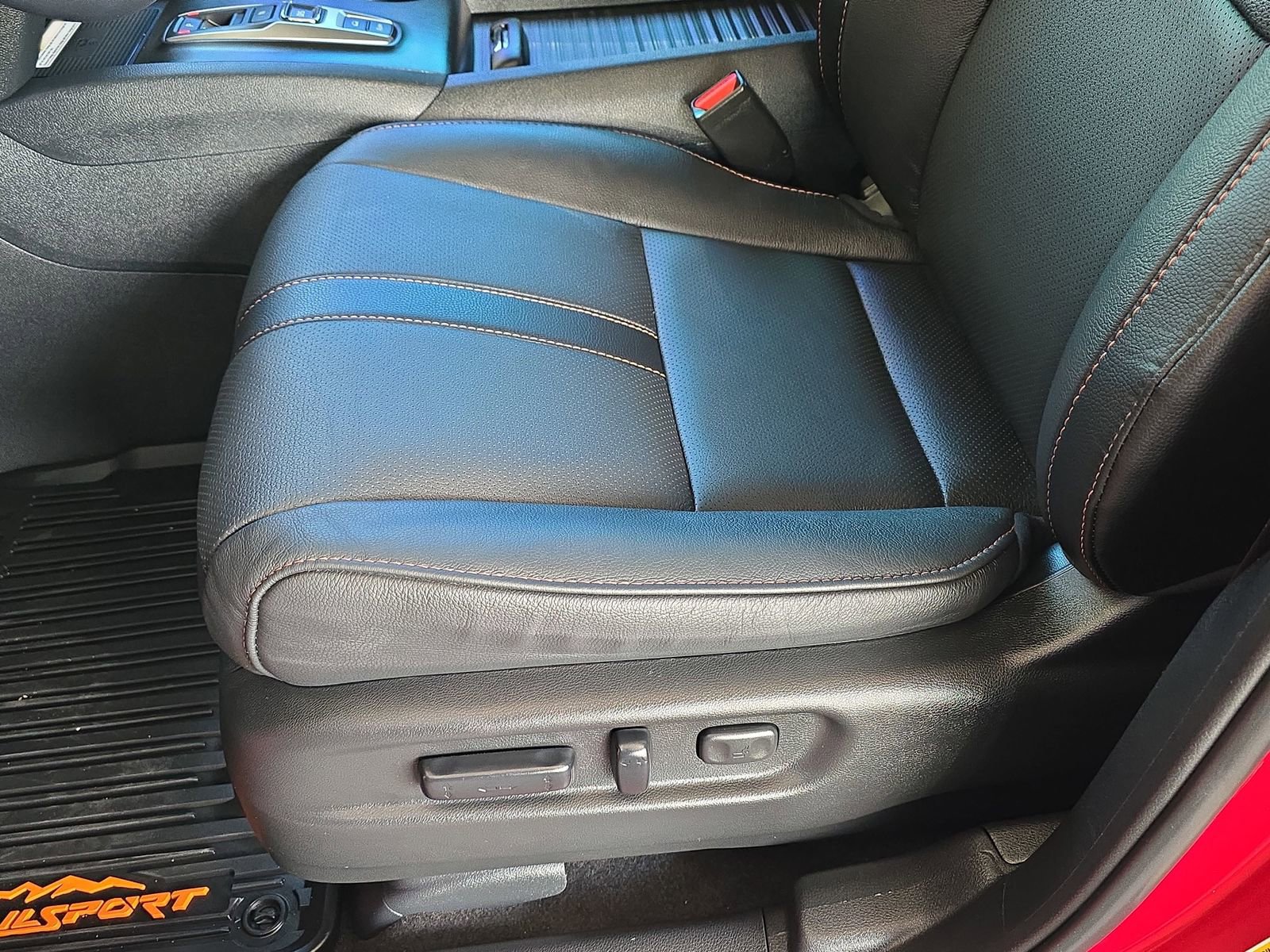Certified 2023 Honda Passport TrailSport image 30