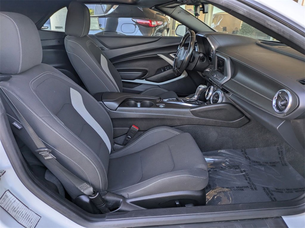 Used 2023 Chevrolet Camaro LT image 29