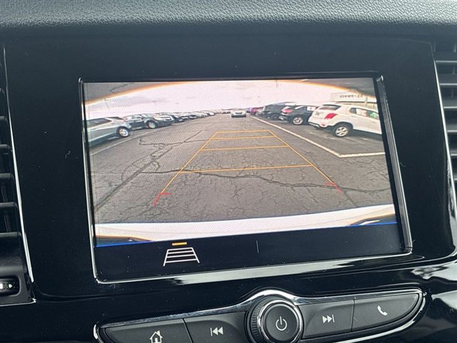 Certified 2022 Buick Encore Preferred AWD/4WD image 14