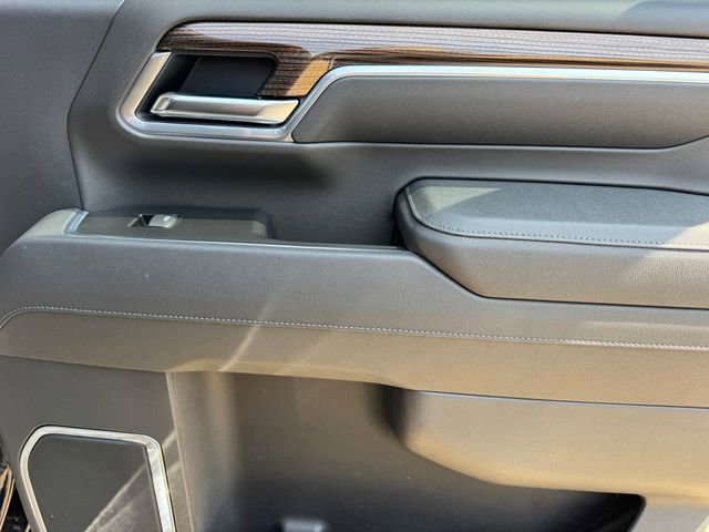 New 2026 Chevrolet Silverado 2500 LT w/ All Star Edition AWD/4WD image 9