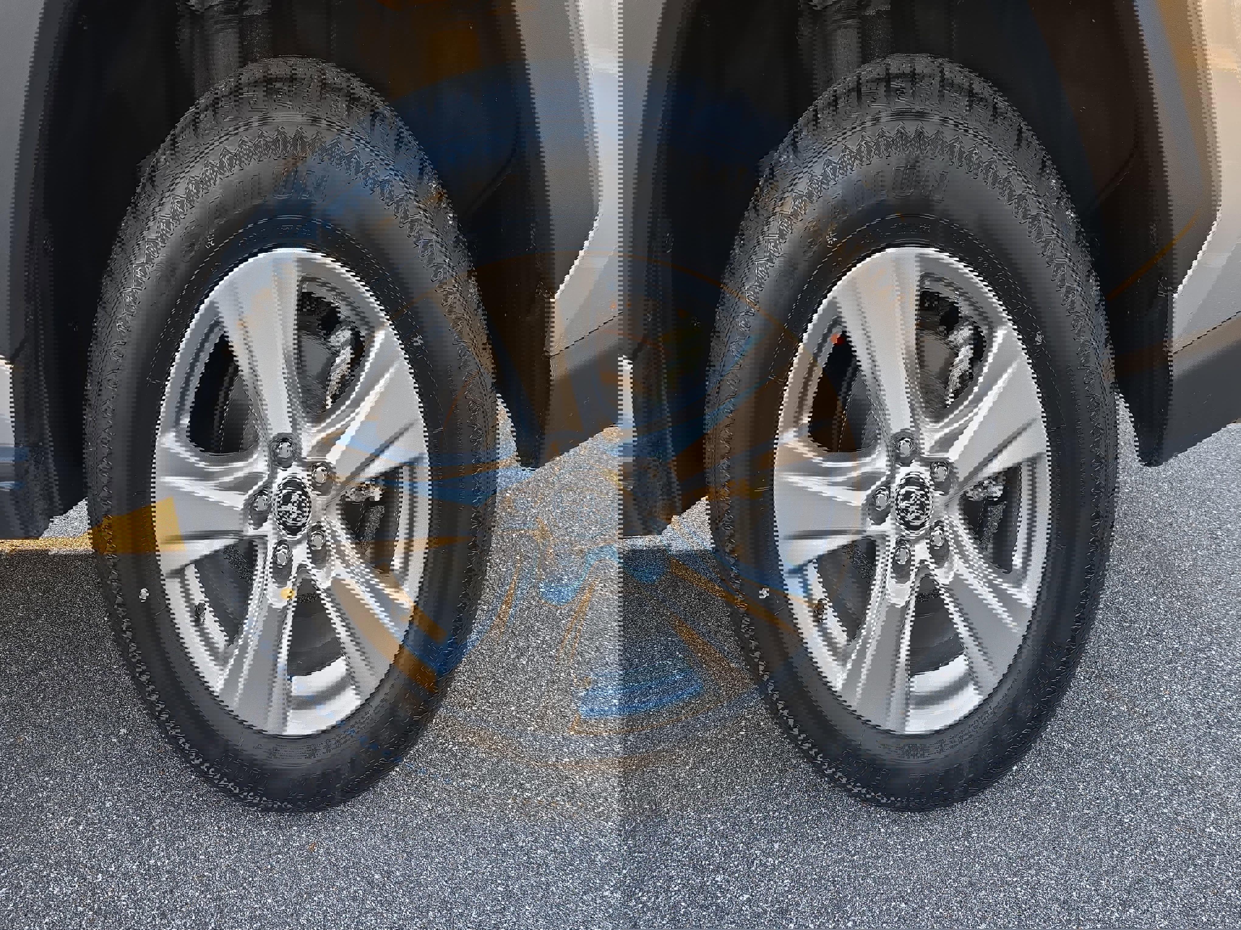 Used 2024 Toyota RAV4 XLE image 32