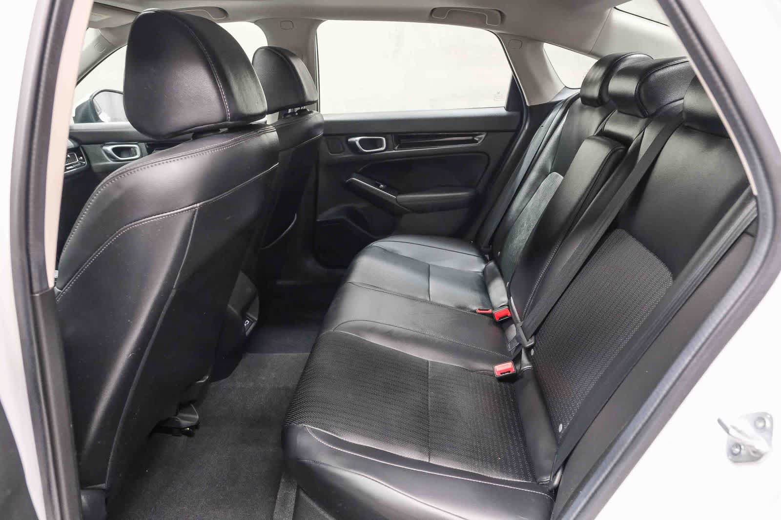 Used 2024 Honda Civic Touring image 23