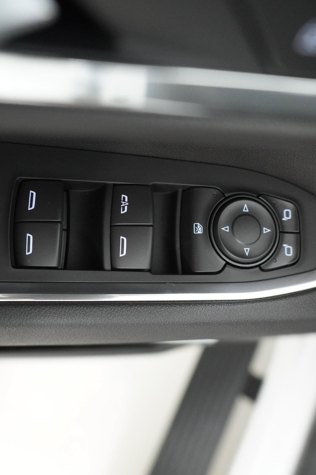 New 2026 Chevrolet Silverado 1500 RST w/ LPO, Dark Essentials Package RWD image 19
