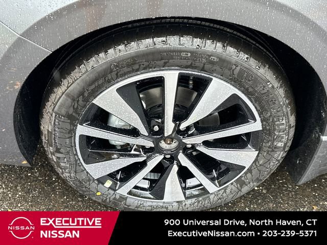 New 2025 Nissan Sentra SV w/ SV Premium Package image 8