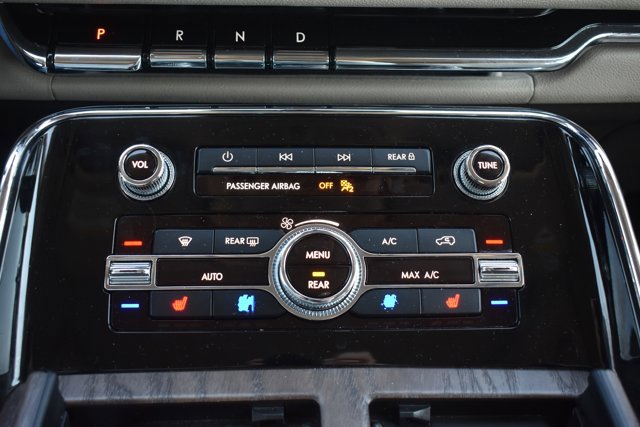 Used 2023 Lincoln Navigator L Reserve image 29