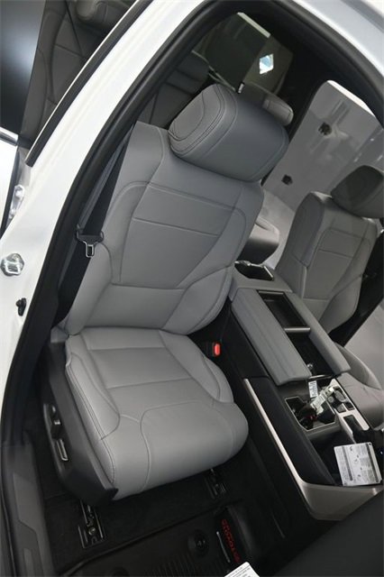 New 2026 Toyota Tundra Limited image 15