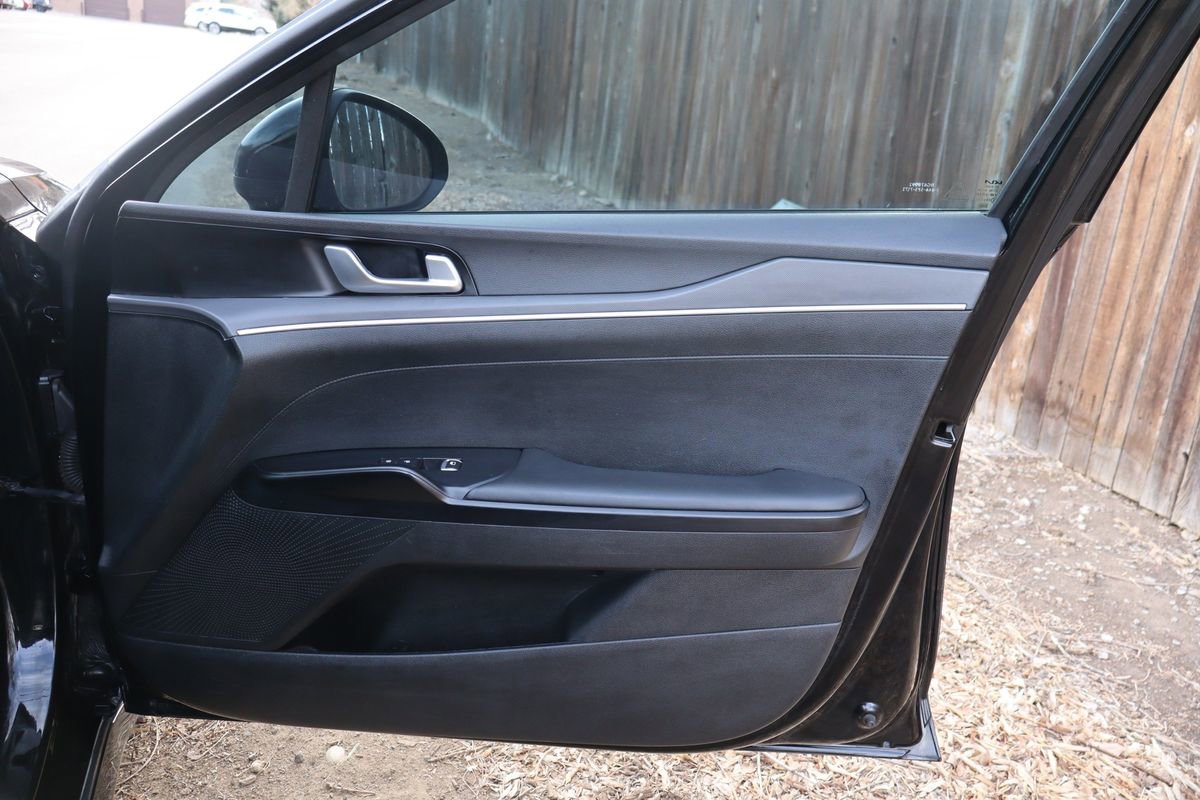 Used 2023 Kia K5 LXS image 26