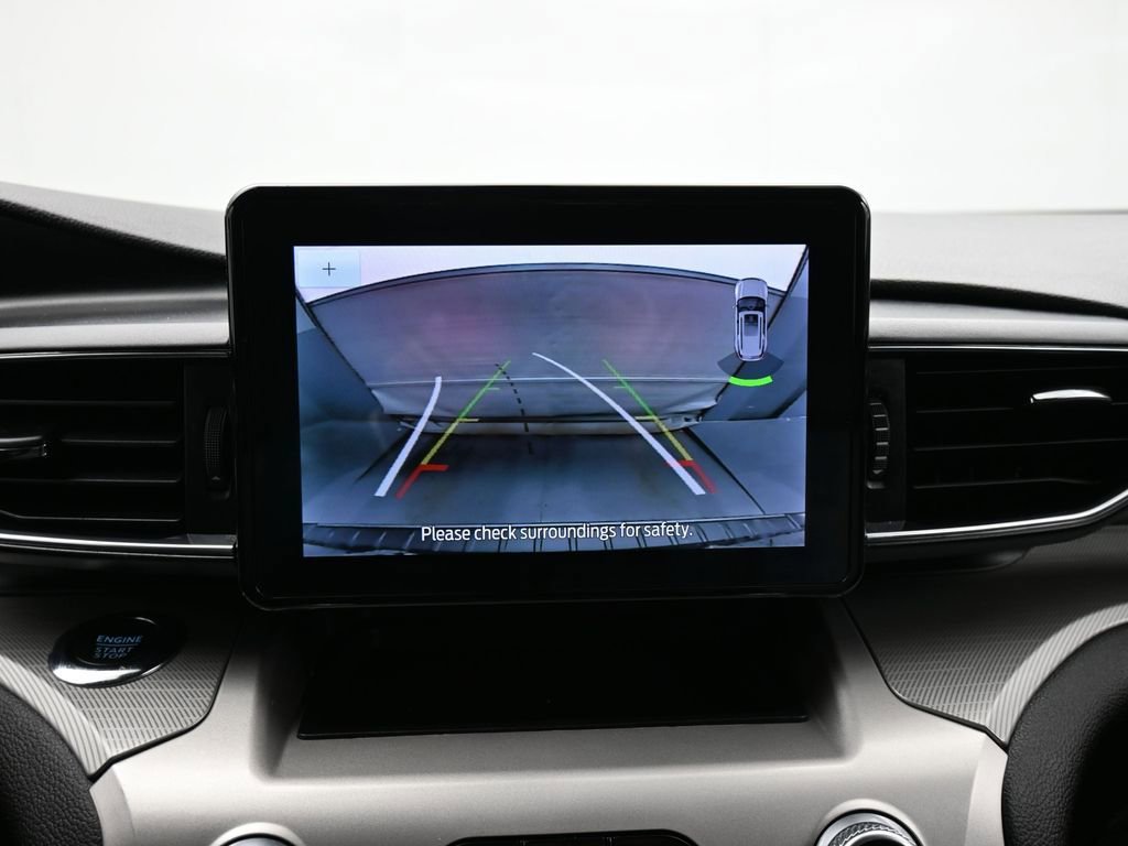 Used 2022 Ford Explorer XLT w/ Equipment Group 202A image 33