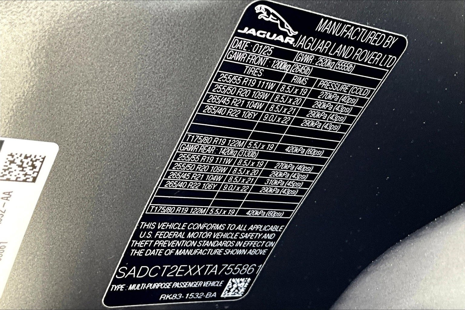 New 2026 Jaguar F-PACE R-Dynamic S image 13