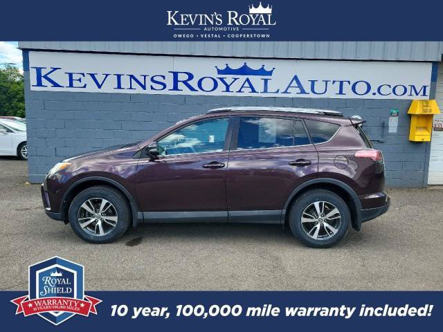 Used 2018 Toyota RAV4 XLE w/ Plus Extra Value Package AWD/4WD image 1