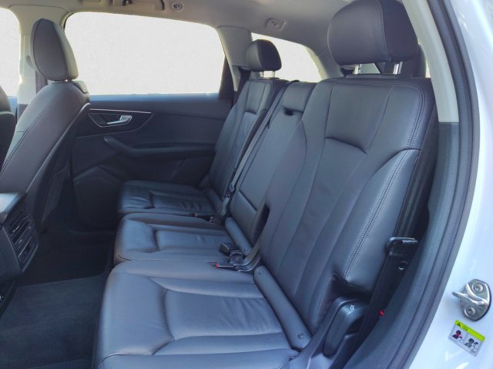 Used 2023 Audi Q7 2.0T Premium AWD/4WD image 18
