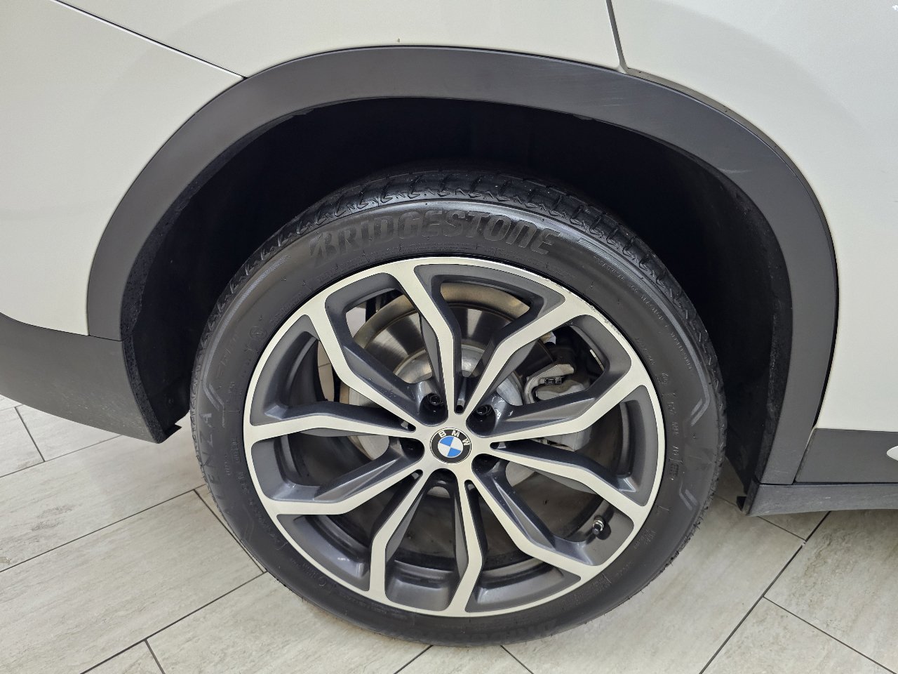 Used 2020 BMW X4 xDrive30i w/ Executive Package image 41