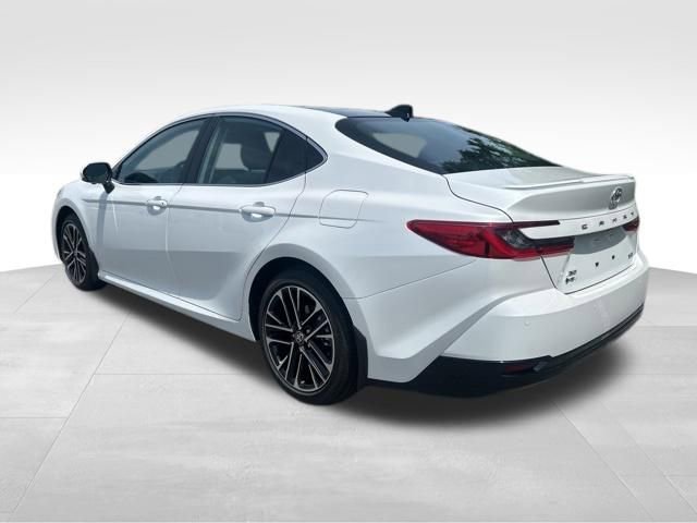Used 2026 Toyota Camry XLE w/ Premium Plus Package AWD/4WD image 4
