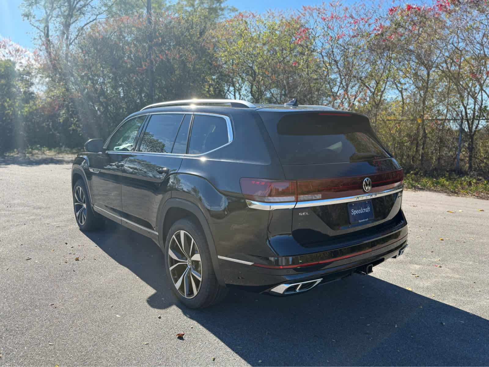New 2026 Volkswagen Atlas SEL Premium R-Line image 5