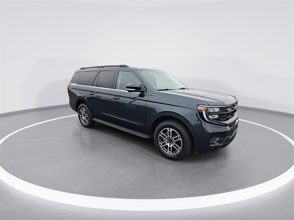 New 2025 Ford Expedition Max Active image 2