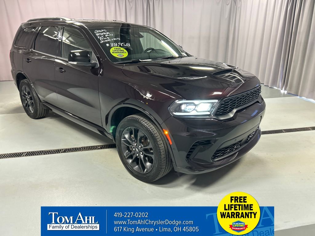 Used 2025 Dodge Durango GT image 1