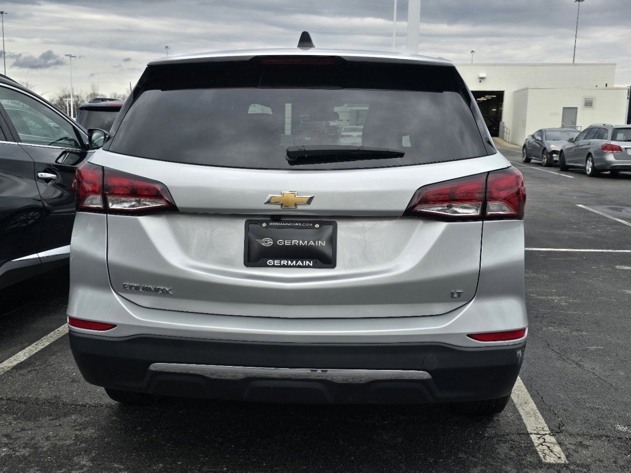 Used 2022 Chevrolet Equinox LT w/ LPO, Floor Liner Package image 6