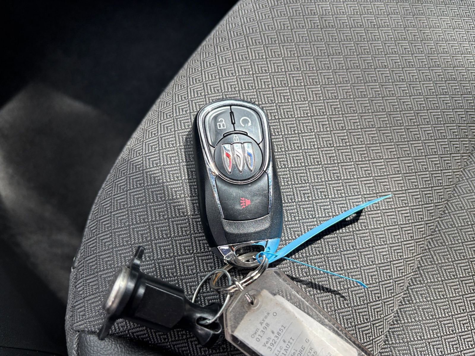 Used 2025 Buick Encore GX Preferred FWD image 21